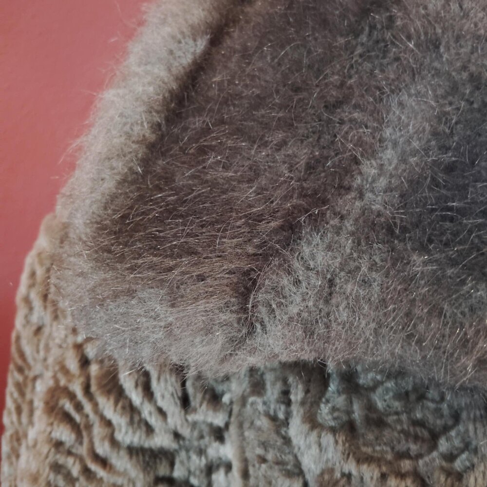 ITEM HOUSE Faux Astrakhan Lamb Fur Coat Vintage Size S (?)t - Picture 5 of 5